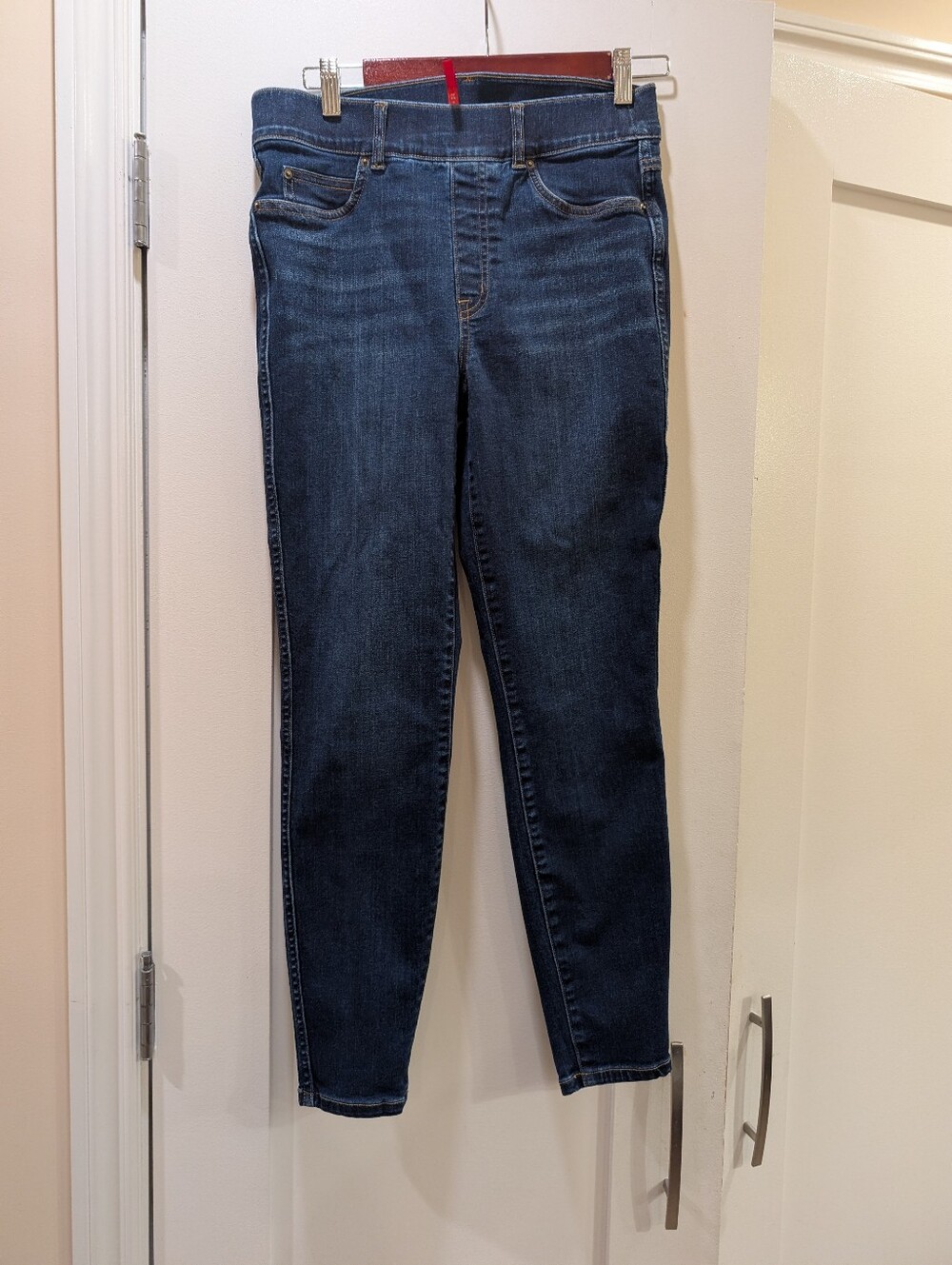Spanx Pull On Skinny Jeans,M